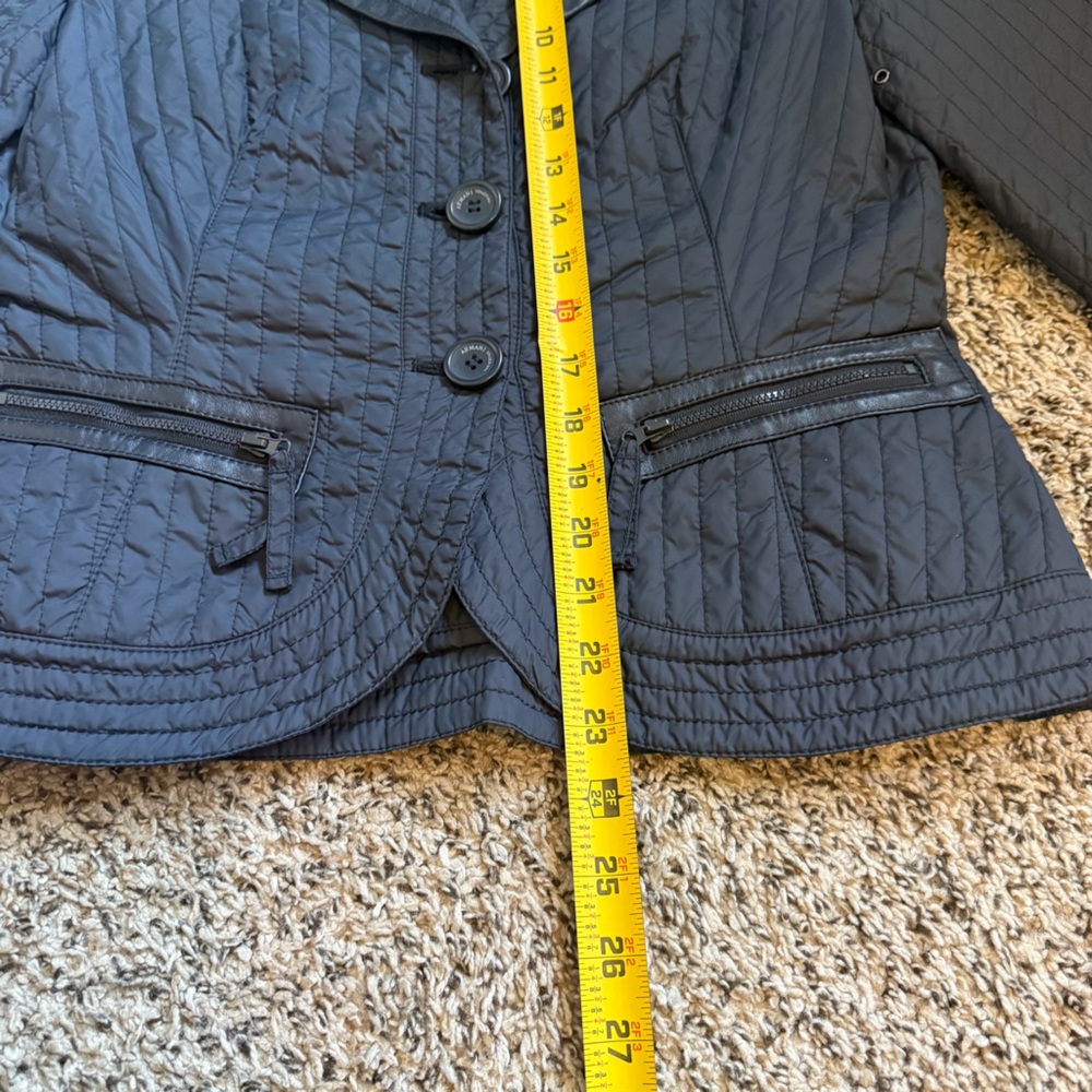 Armani Callezioni Navy Blazer Style Quilted Jacket Womens Size 4 - Picture 5 of 12